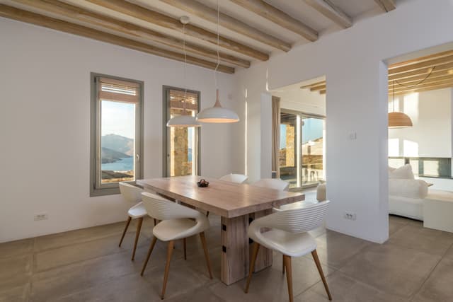 Ambra Villa 5