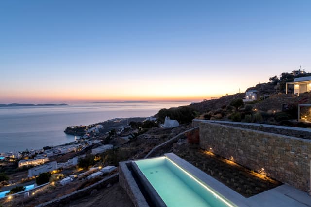 Azure Villa 5