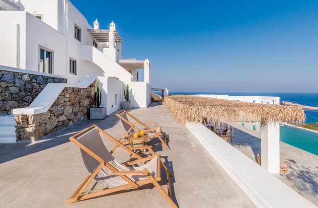 Bohemian Villa 5