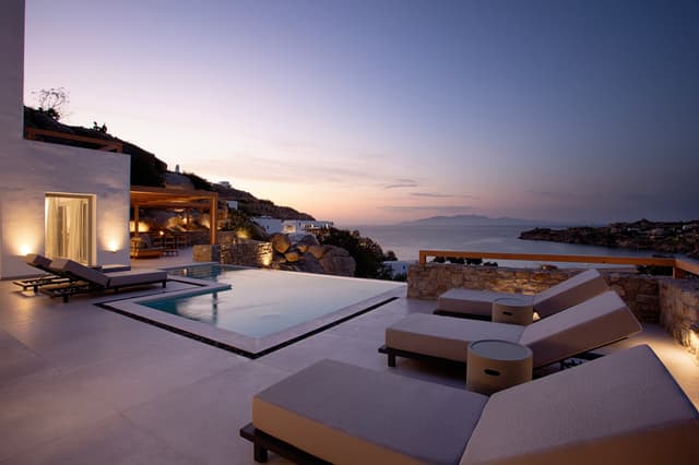 Heaven Villa