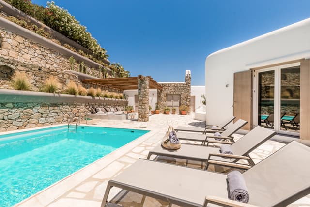 La Dea Villa
