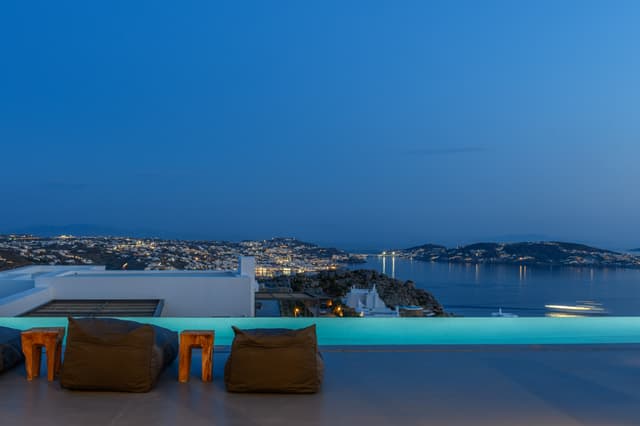 Lighthouse Villa 4