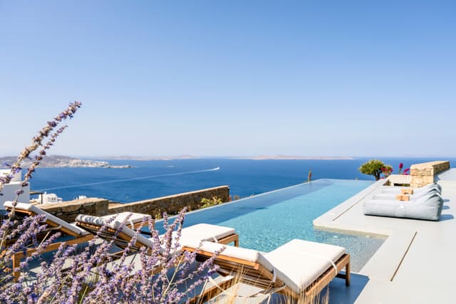 Lighthouse Villa 7