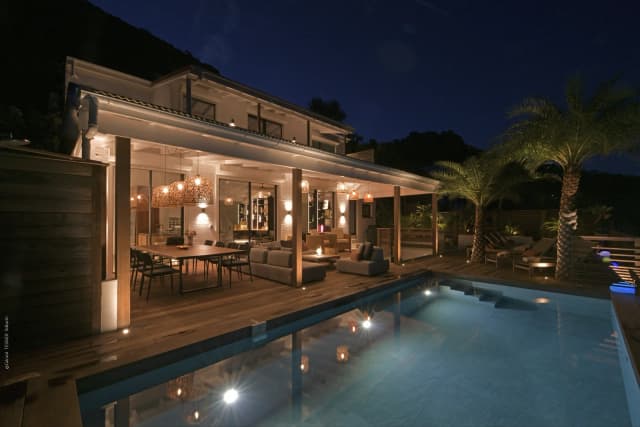 Naja Villa