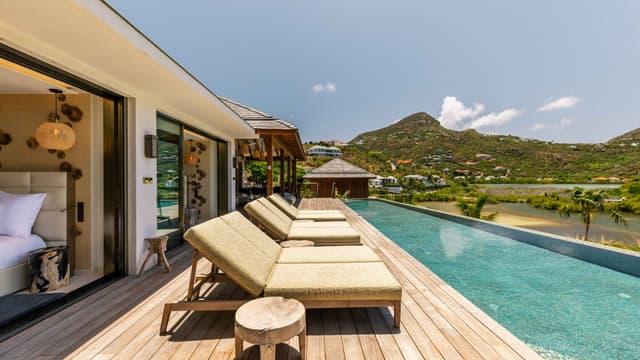 Precius Villa 6