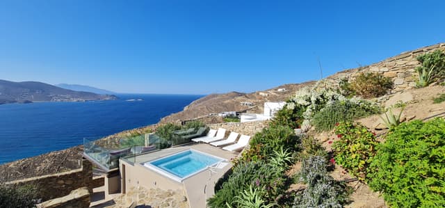 Straus Villa 7
