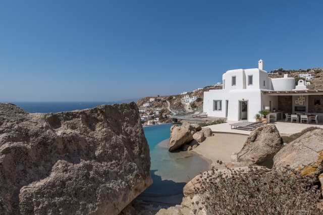 The Rock Villa