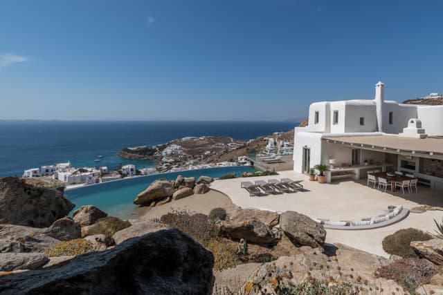 The Rock Villa 5