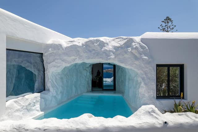 Ultra Villa 2