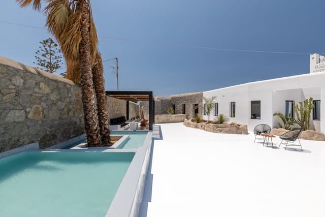 Ultra Villa 3
