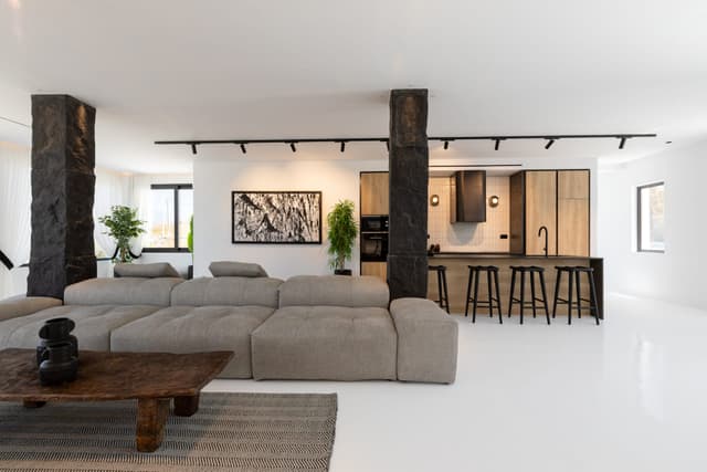 Ultra Villa 5