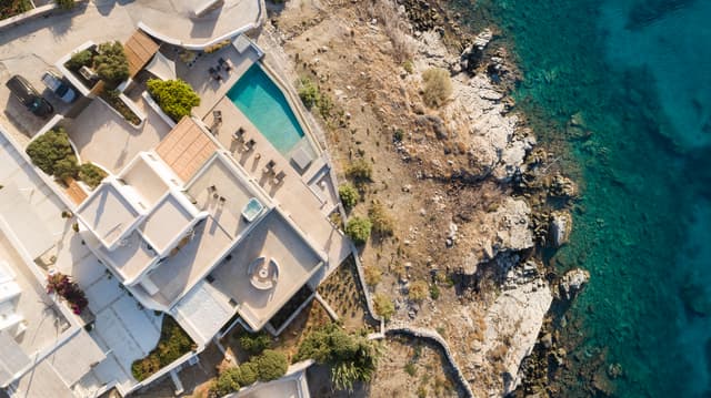 Waterfall Villa 2