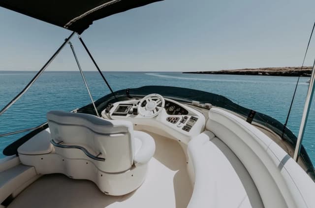 Azimut 43
