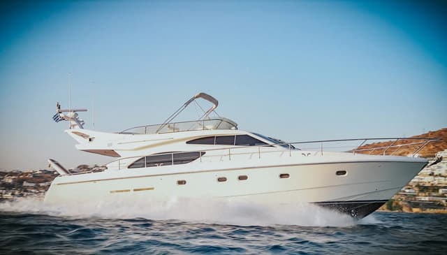 Ferretti 53 2