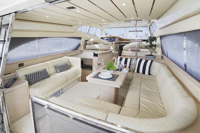 Ferretti 53 6