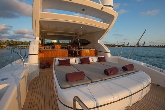 Mangusta 72 4