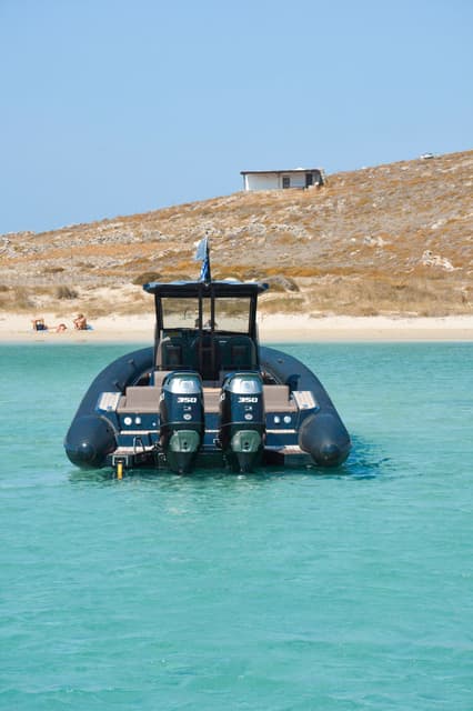 Technohull Explorer 40 5